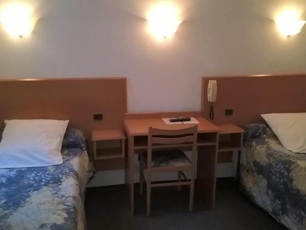 Hôtel Compostelle : photo 3 de la chambre chambre lits jumeaux Économique
