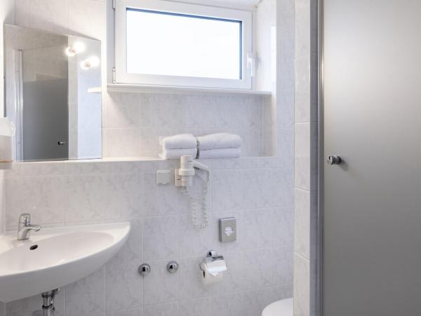 Good Morning + Berlin City East : photo 5 de la chambre chambre lits jumeaux standard