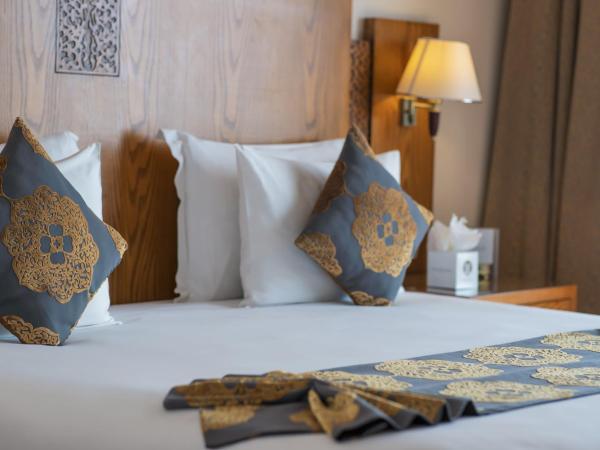 Grand Mogador Sea View & Spa : photo 6 de la chambre suite junior – vue sur montagne