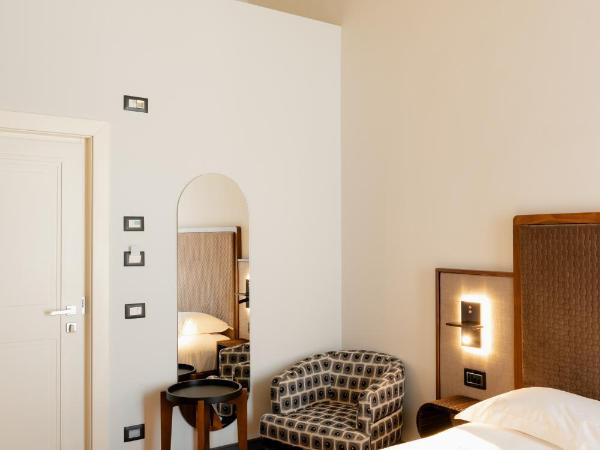 Lo Stemma Luxury Boutique Hotel : photo 1 de la chambre chambre lit king-size deluxe