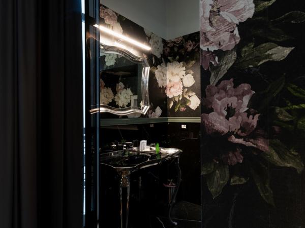 Lo Stemma Luxury Boutique Hotel : photo 6 de la chambre suite avec sauna