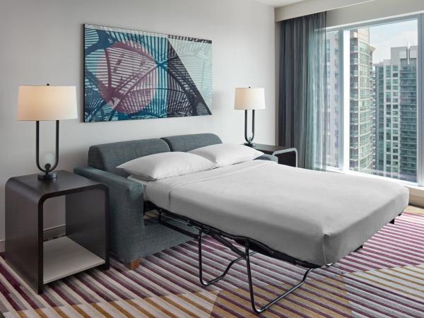 Delta Hotels by Marriott Toronto : photo 4 de la chambre suite exécutive 1 chambre lit king-size - long séjour