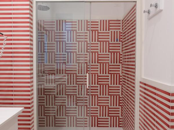 Duomo Guest House : photo 10 de la chambre chambre double ou lits jumeaux avec balcon
