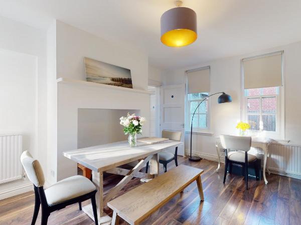 The Vicarage Tooting, SW17 : photo 7 de la chambre chambre double deluxe avec douche