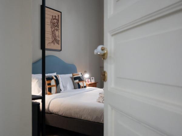 casa mo room and suite : photo 1 de la chambre chambre double avec salle de bains privative extérieure