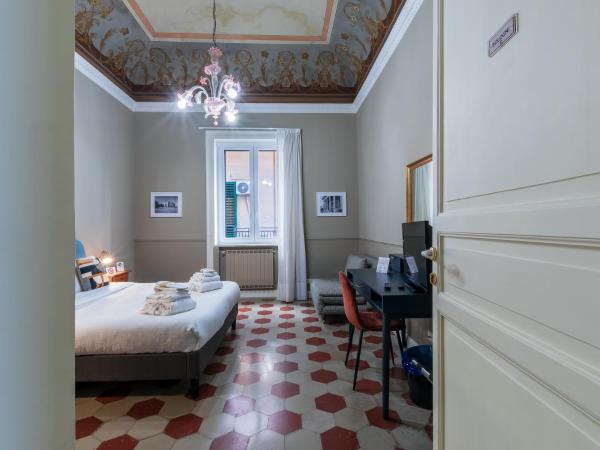 casa mo room and suite : photo 2 de la chambre chambre double avec salle de bains privative extérieure