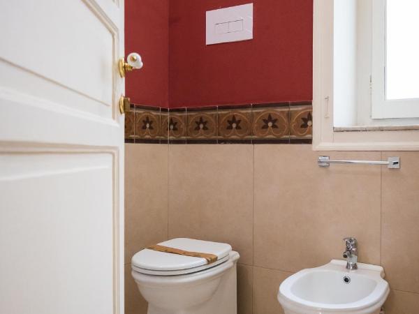 casa mo room and suite : photo 9 de la chambre chambre double avec salle de bains privative extérieure