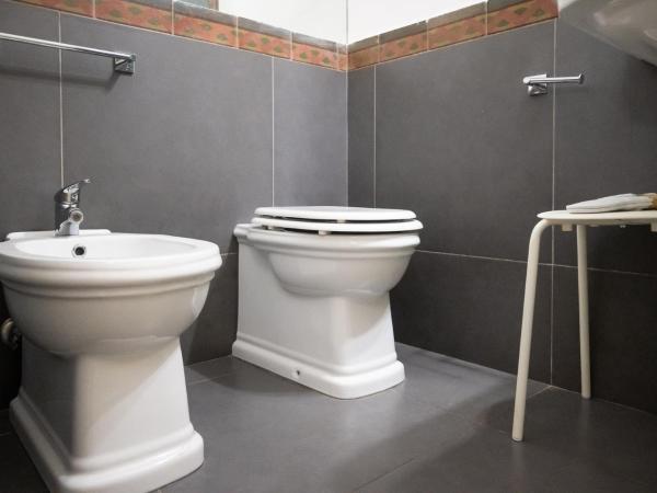 casa mo room and suite : photo 2 de la chambre chambre double deluxe avec balcon