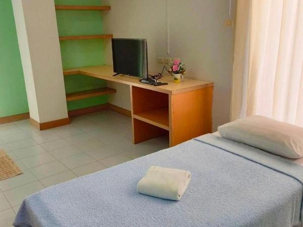 Mansion Sarasinee @ Chatuchak : photo 7 de la chambre chambre triple avec balcon