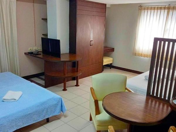 Mansion Sarasinee @ Chatuchak : photo 6 de la chambre chambre quadruple avec balcon