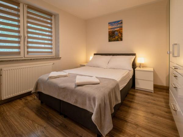 Zielony Zakątek Karpacz Apartamenty : photo 7 de la chambre chambre quadruple