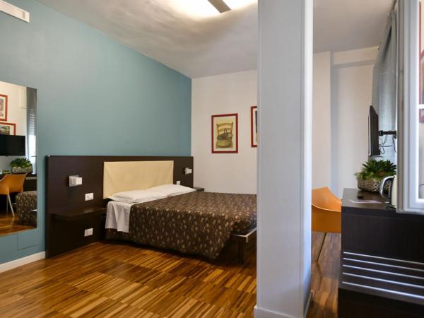 B&B Donna Eleonora : photo 1 de la chambre chambre familiale