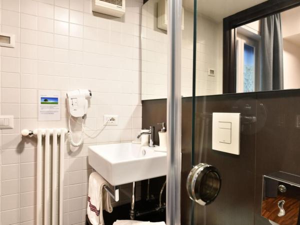 B&B Donna Eleonora : photo 5 de la chambre chambre simple Économique