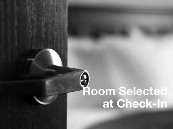 Alpine Motel : photo 2 de la chambre chambre lit queen-size 