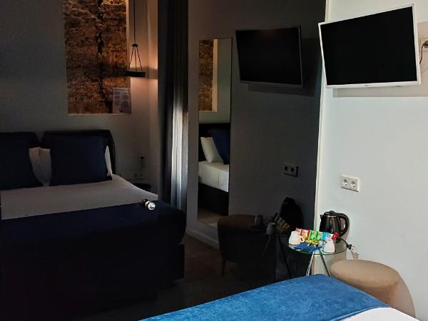 Hotel El Siglo : photo 10 de la chambre petite chambre double