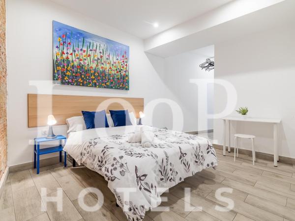 LooP Las Ventas : photo 8 de la chambre chambre double avec salle de bains privative