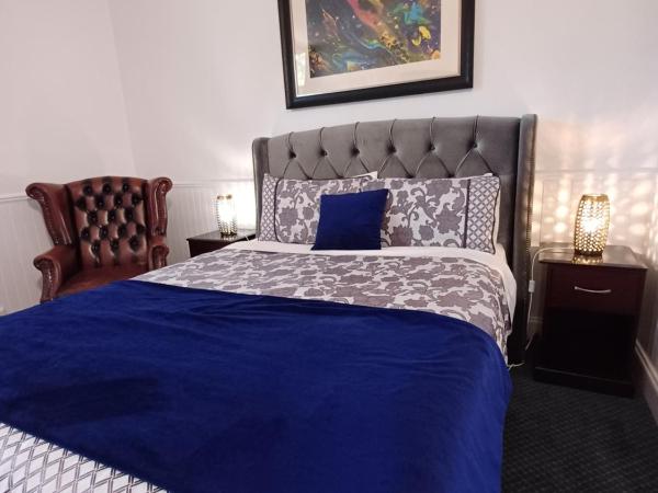 Art Hotel on York : photo 10 de la chambre chambre lit queen-size avec cour