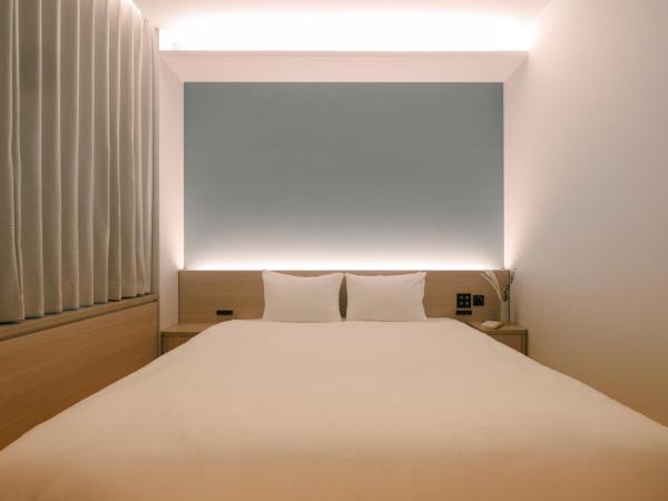 FAV LUX Nagasaki : photo 2 de la chambre chambre lit king-size