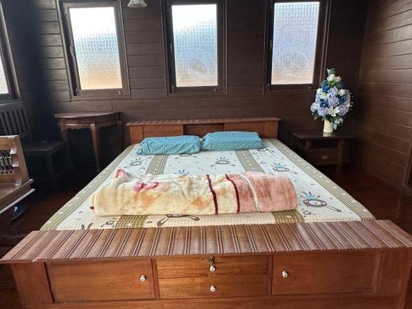 SJ House : photo 7 de la chambre chambre double - vue sur montagne