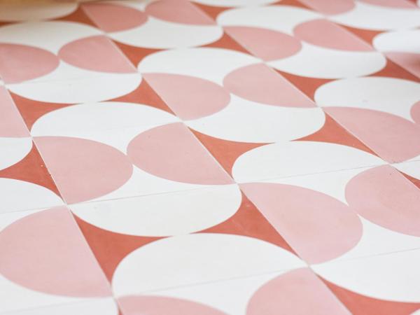 MAISON CISTUS - Maison d'hôtes de charme - Suites et gîte avec terrasses privées - Proche de Sarlat, au coeur de la Nature : photo 10 de la chambre chambre double ou lits jumeaux supérieure avec terrasse