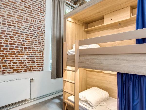 The People - Lille : photo 6 de la chambre lit dans dortoir supérieur de 8 lits
