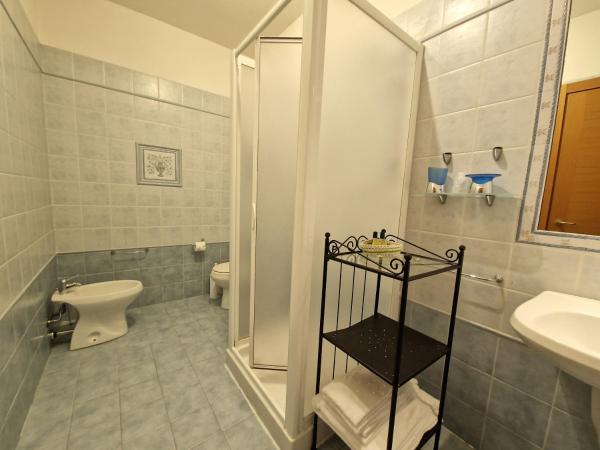 Residence Le Meridiane : photo 7 de la chambre appartement 1 chambre (2 adultes + 2 enfants)