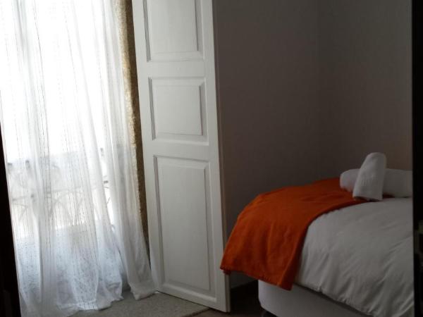 Pensión Residencia Fonseca : photo 10 de la chambre chambre simple avec balcon