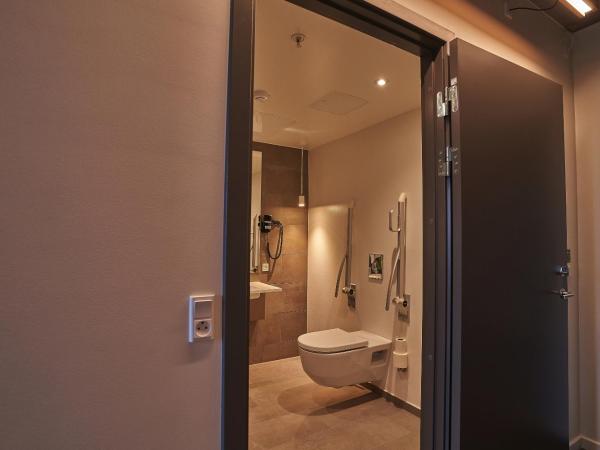 Zleep Hotel Lausanne-Chavannes NEW OPENING : photo 1 de la chambre chambre lits jumeaux
