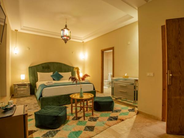 Riad Azia : photo 1 de la chambre suite lit queen-size
