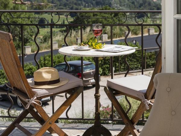 Le Mas D'aigret : photo 8 de la chambre chambre double ou lits jumeaux supérieure avec balcon ou terrasse

