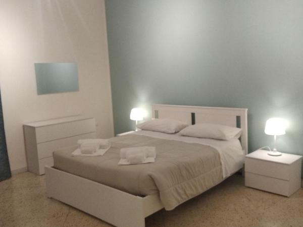 Residenze Benedetto Croce : photo 4 de la chambre chambre double avec salle de bains privative