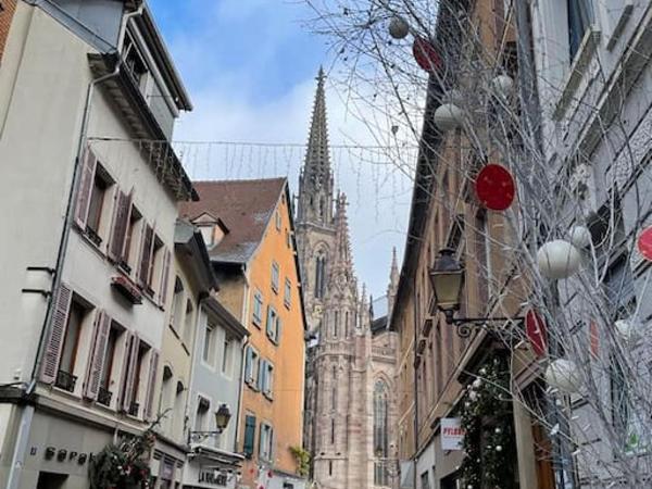 ART & SPA Luxury bedroom at the heart historical center : photo 8 de la chambre appartement 1 chambre
