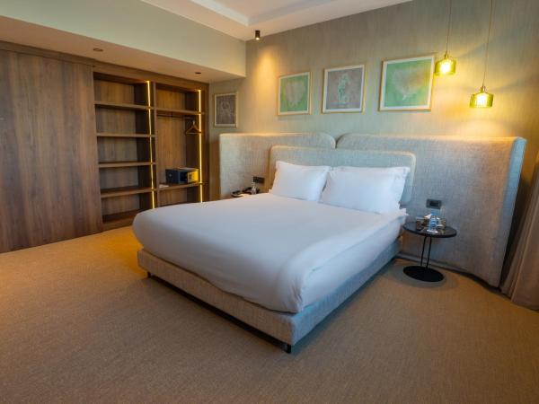 Kenzi Solazur : photo 5 de la chambre suite lit king-size premium - vue sur mer