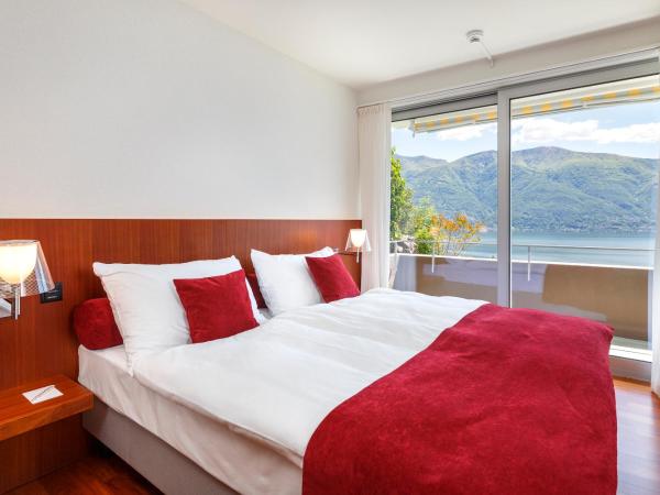 Casa Berno Panorama Resort : photo 5 de la chambre chambre double moderne panorama avec balcon - vue sur le lac