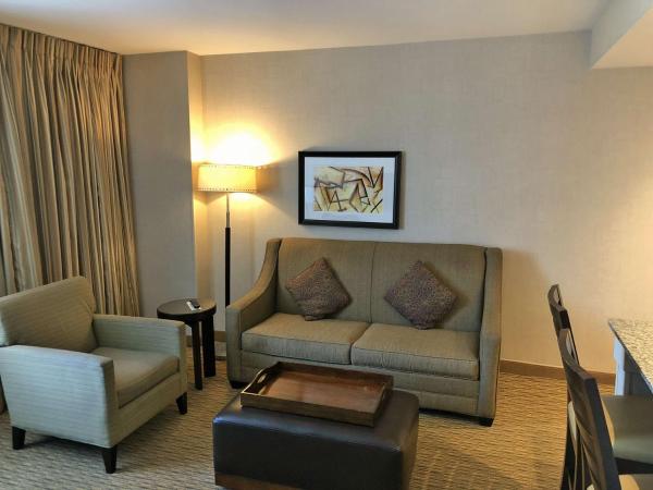 Homewood Suites by Hilton Baltimore : photo 2 de la chambre one-bedroom double suite with two double beds and sofa bed - non-smoking