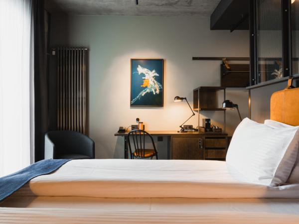 Exeter Hotel : photo 5 de la chambre hébergement supérieur urbain