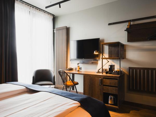 Exeter Hotel : photo 7 de la chambre chambre double - vue sur port