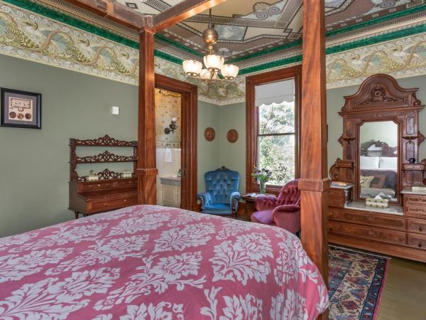 Chateau Tivoli Bed and Breakfast : photo 4 de la chambre chambre double supérieure
