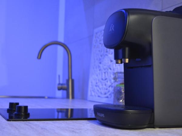 Eaux Spa : photo 8 de la chambre chambre lit queen-size avec baignoire spa