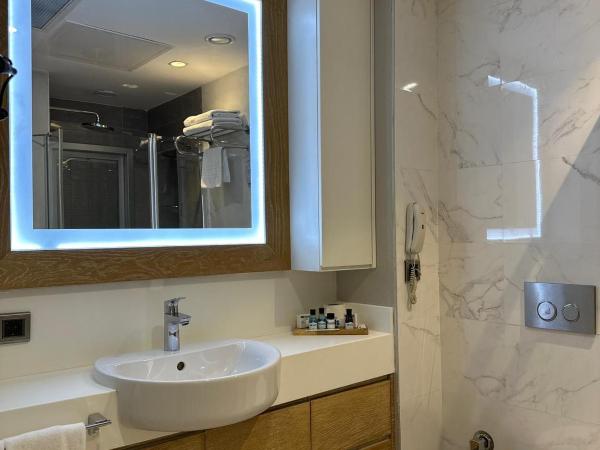 Bof Hotels Ceo Suites Atasehir : photo 6 de la chambre chambre confort