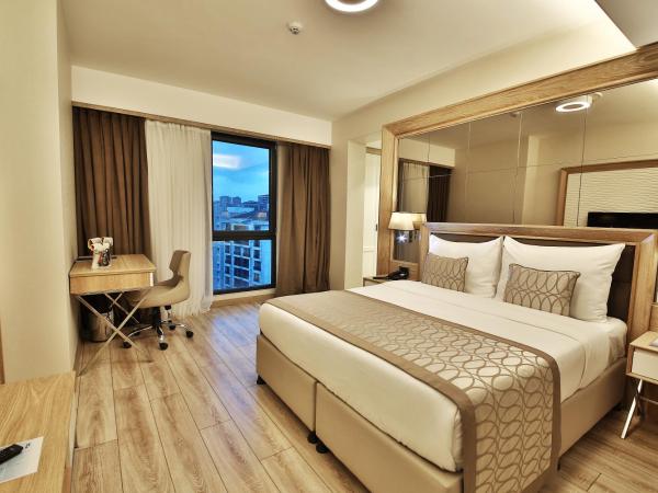 Bof Hotels Ceo Suites Atasehir : photo 5 de la chambre suite familiale