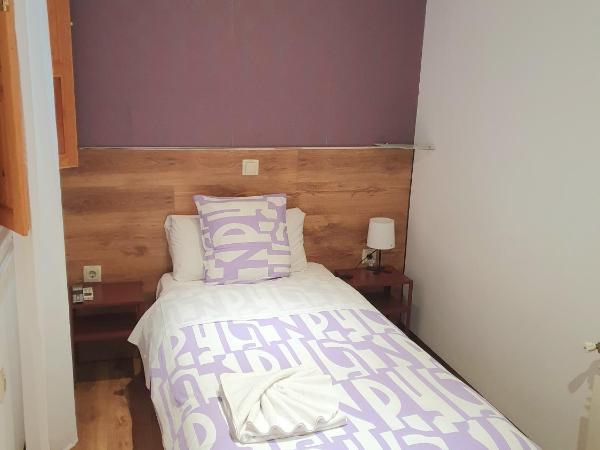 Hostal Abel Victoriano : photo 3 de la chambre chambre simple
