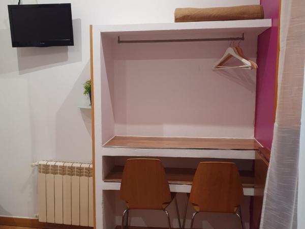 Hostal Abel Victoriano : photo 6 de la chambre chambre double