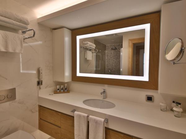 Bof Hotels Ceo Suites Atasehir : photo 5 de la chambre suite deluxe