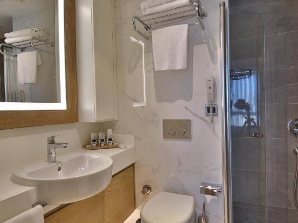 Bof Hotels Ceo Suites Atasehir : photo 8 de la chambre suite