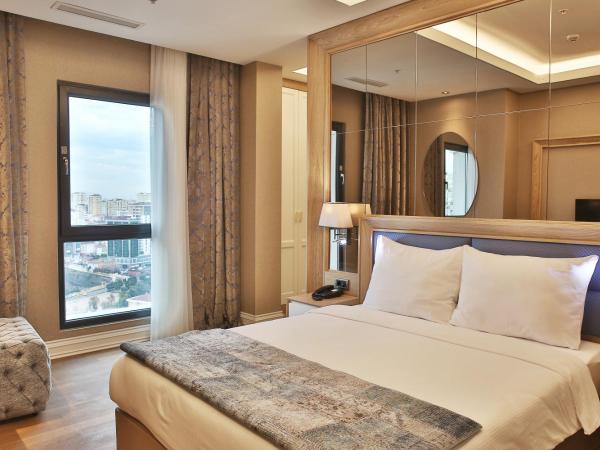 Bof Hotels Ceo Suites Atasehir : photo 10 de la chambre suite lit king-size