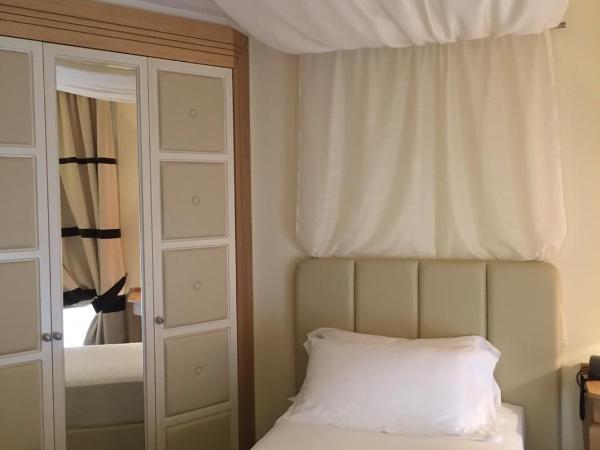 Erbavoglio Hotel : photo 2 de la chambre chambre simple avec balcon