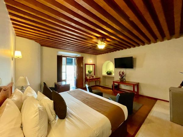 Hotel Puebla Plaza : photo 3 de la chambre suite master