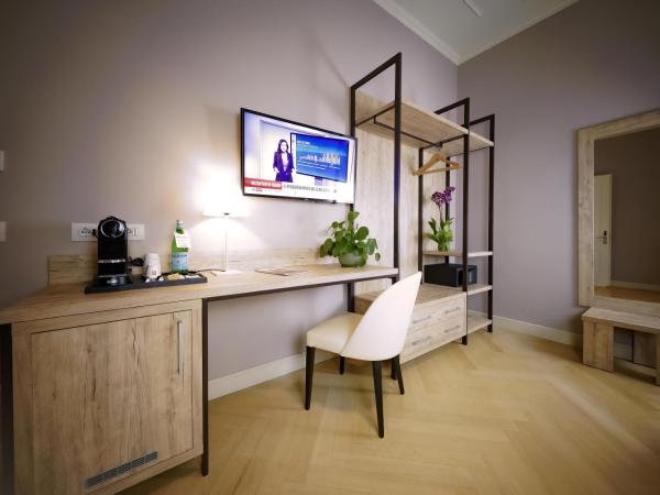 Bergamo Inn 43 : photo 4 de la chambre chambre supérieure