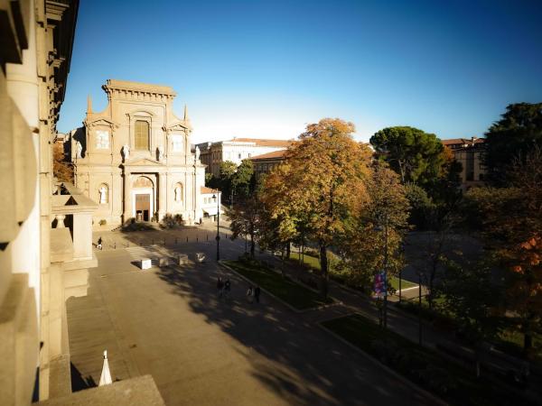 Bergamo Inn 43 : photo 10 de la chambre chambre deluxe